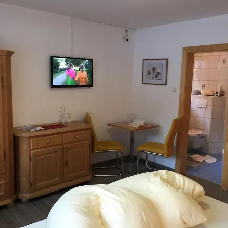Alpenecho Apartment *