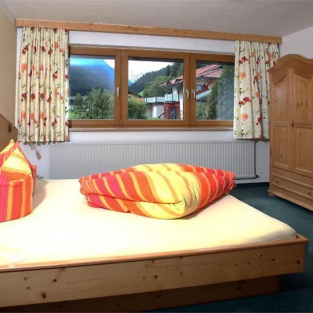 Alpenecho * Neustift im Stubaital